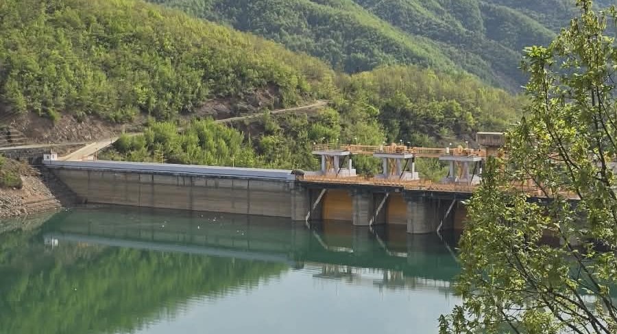 Energjia, 18 HEC-e dalin nga marrëveshja me shtetin për të shitur në treg të lirë